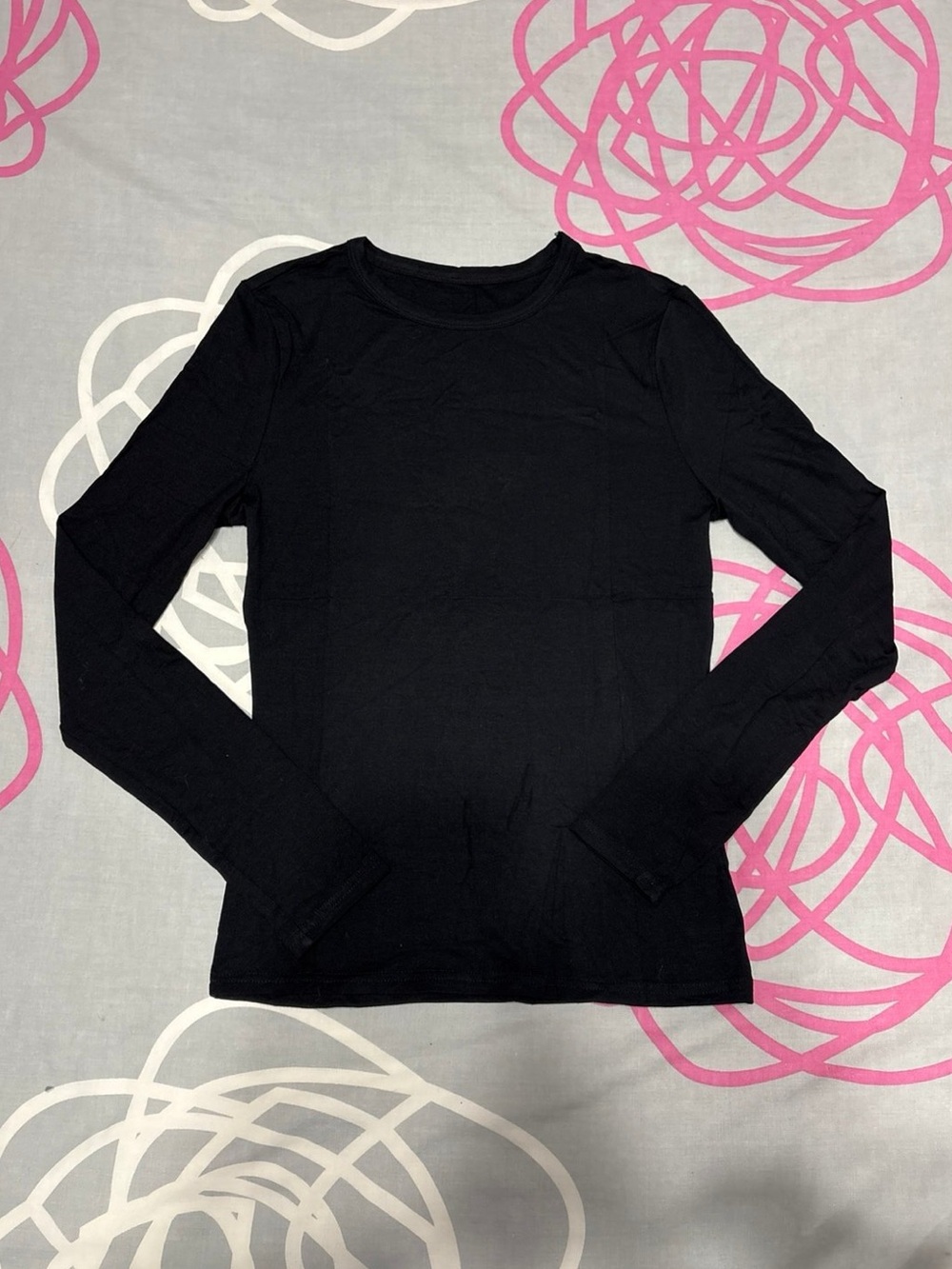 Urvicor Black Long Sleeve Top